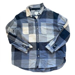 American‎ eagle oversized Shacket plaid flannel size L cozy cabincore camping